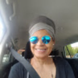 Meet your Posher, Toni